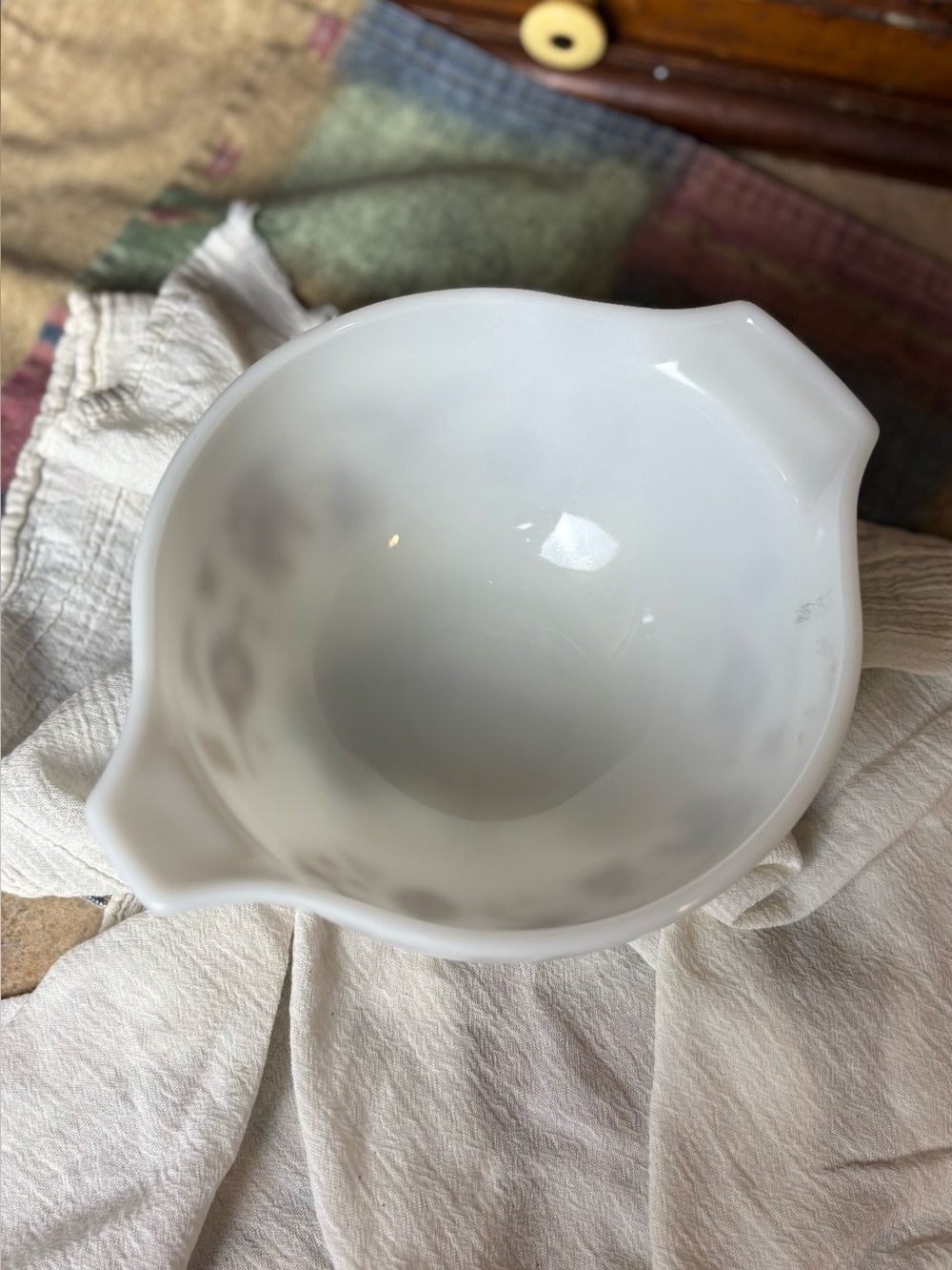 Vintage Pyrex Early American Cinderella Bowl - 1-1/2 pint - Picture 2 of 3